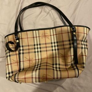 Burberry tote